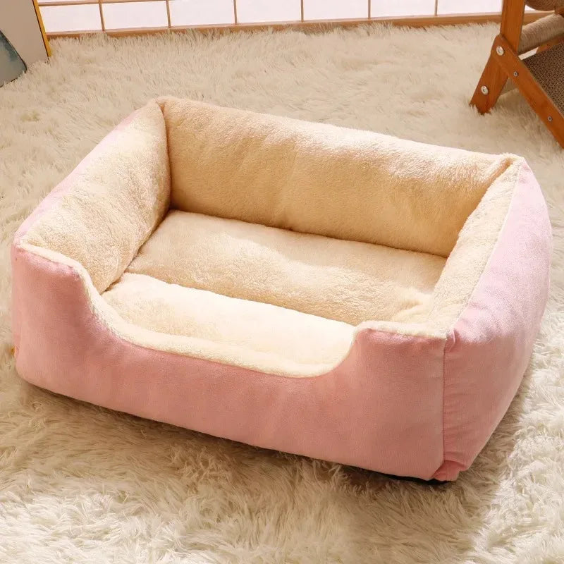 Panier-maison douillet pour chat et chien