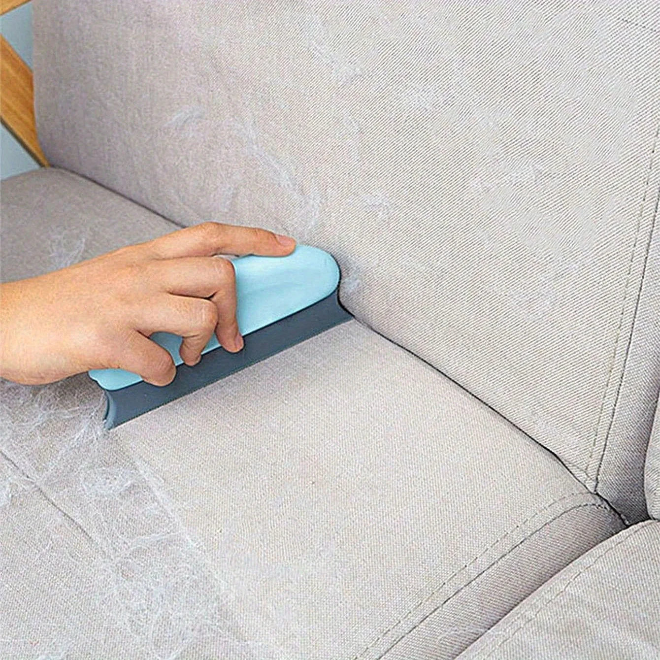 Brosse rasante pour chien et chat