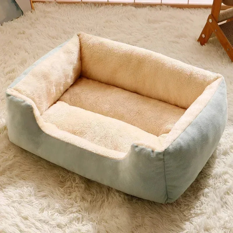 Panier-maison douillet pour chat et chien