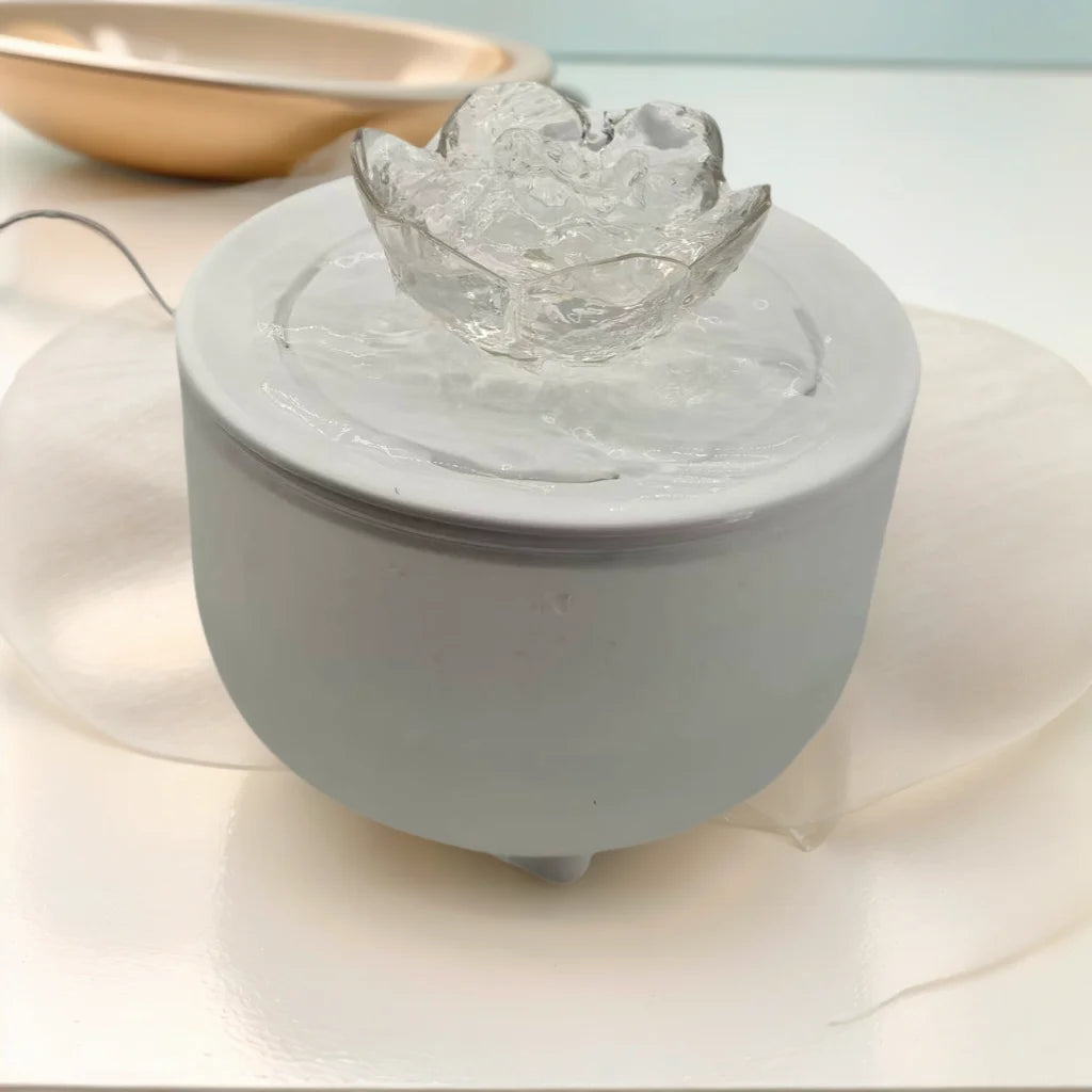 Fontaine à eau automatique filtrante USB pour chats et chiens